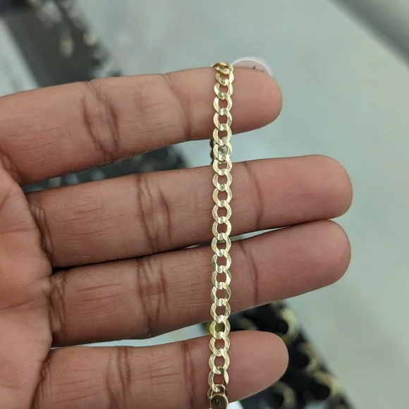 14kt Real Solid Gold Cuban Curb Bracelet - Picture 4 of 6